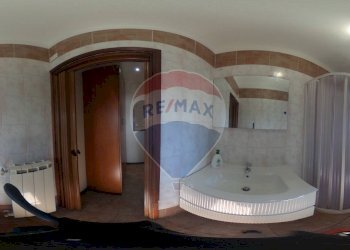 Bagno - Bilocale Via N.S.Del Monte
86, Savona - foto 15