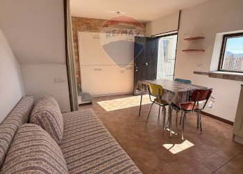 Sala da pranzo - Bilocale Via N.S.Del Monte
86, Savona - foto 17