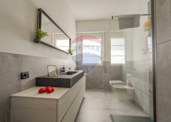 Bagno - Semi-detached house via Trento
 
10, Treviolo - photo 46