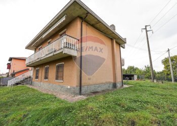 Casa all\'aperto - Semi-detached house via Trento
 
10, Treviolo - photo 65