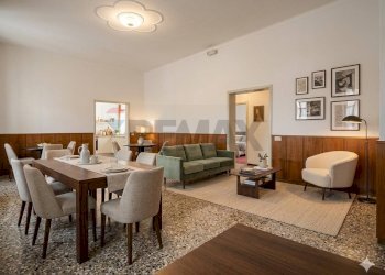 Sala da pranzo - Independent house Via Galilei
 
6, Darfo Boario Terme - photo 1