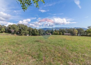Vista delle montagne - Terreno agricolo scalabrelli
 
0, Semproniano - foto 4