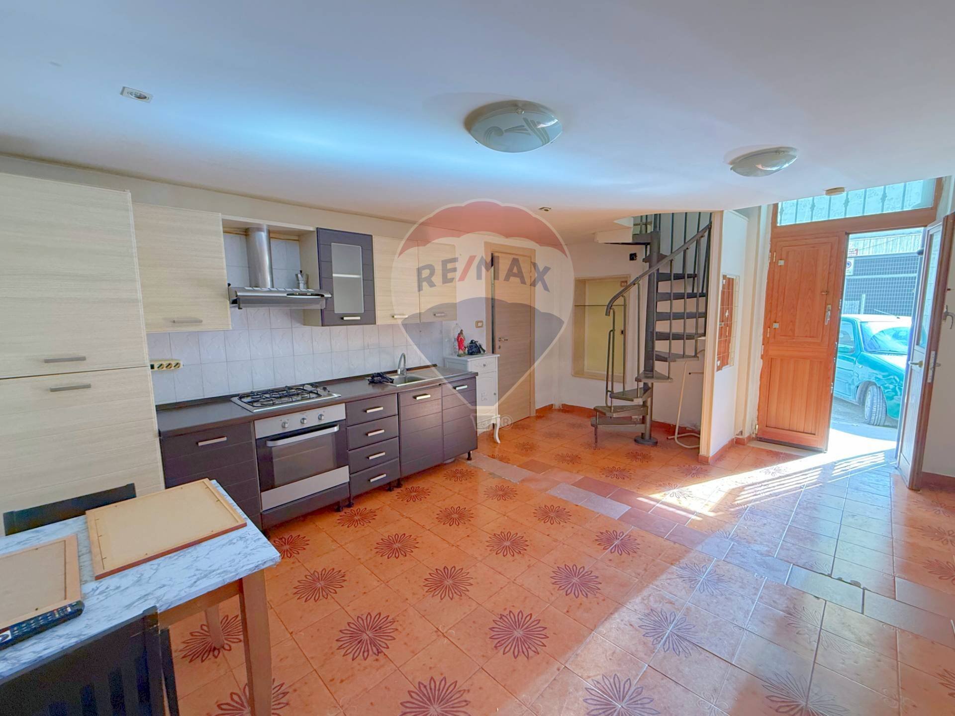 Cucina - Three-room apartment Via Antonio Ruffolo
 
59, Foggia - photo 3