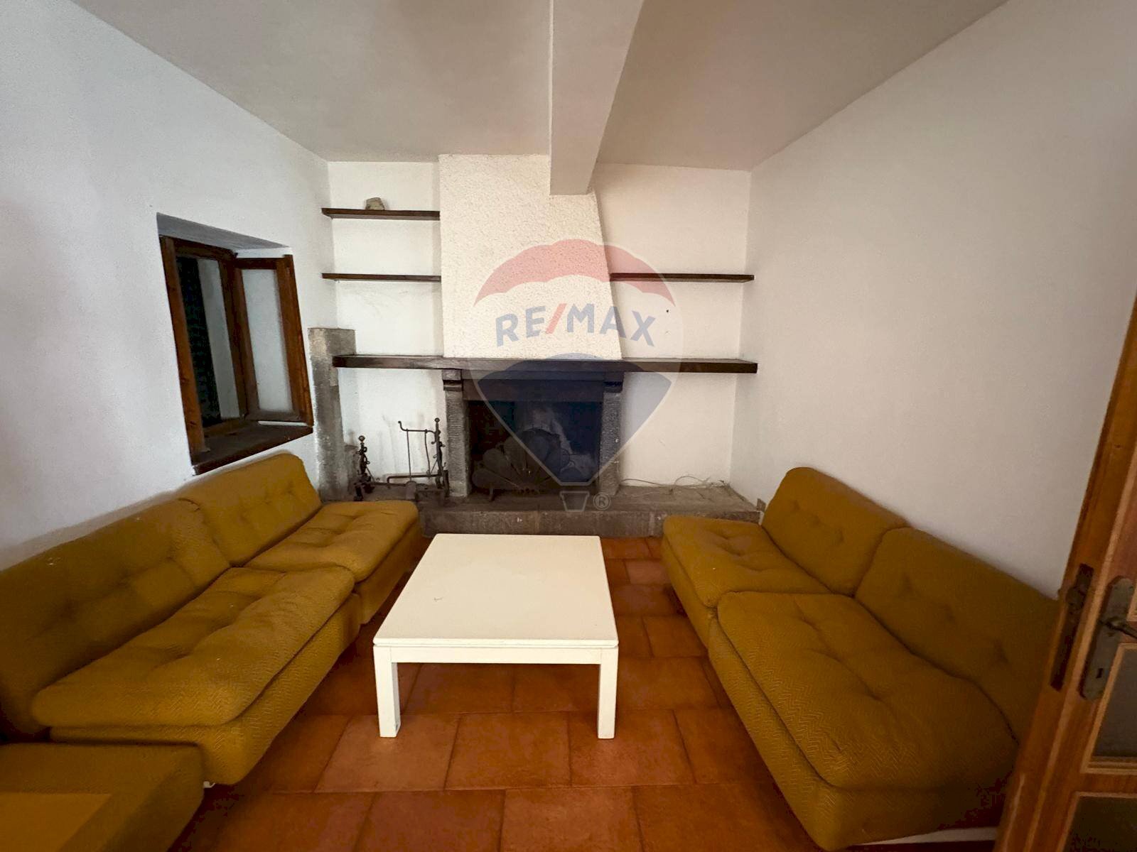 Soggiorno - Casa indipendente Via San Rocco 20 b lugliano
 
20 b, Bagni di Lucca - foto 2