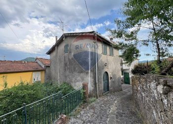 Casa all\'aperto - Casa indipendente Via San Rocco 20 b lugliano
 
20 b, Bagni di Lucca - foto 1