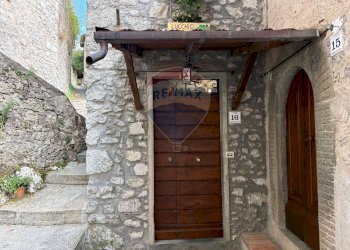 Scale - Appartamento Via del Leccio Lucchio
 
16, Bagni di Lucca - foto 1