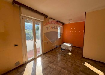 Stanza vuota - Appartamento Loc Tombeto Borgo a Mozzano
 
28, Borgo a Mozzano - foto 4