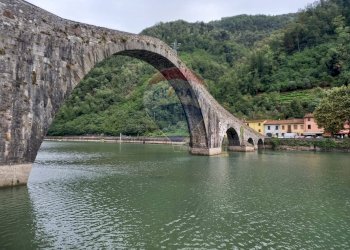 Borgo a Mozzano- Ponte del diavolo 2 - Locale Commerciale Borgo a Mozzano - foto 2