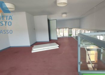 Foto 12 - Negozio PIAZZA LUCIO LIBERTINI, Chivasso - foto 12