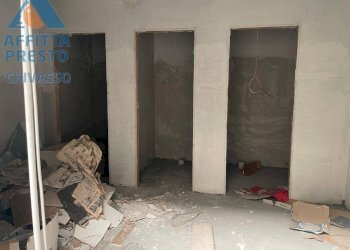 Foto 9 - Shop CORSO TORINO
 
70, Caluso - photo 8