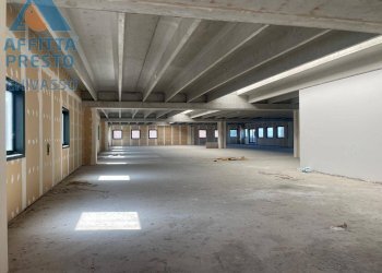 Foto 17 - Shop CORSO TORINO
 
70, Caluso - photo 16