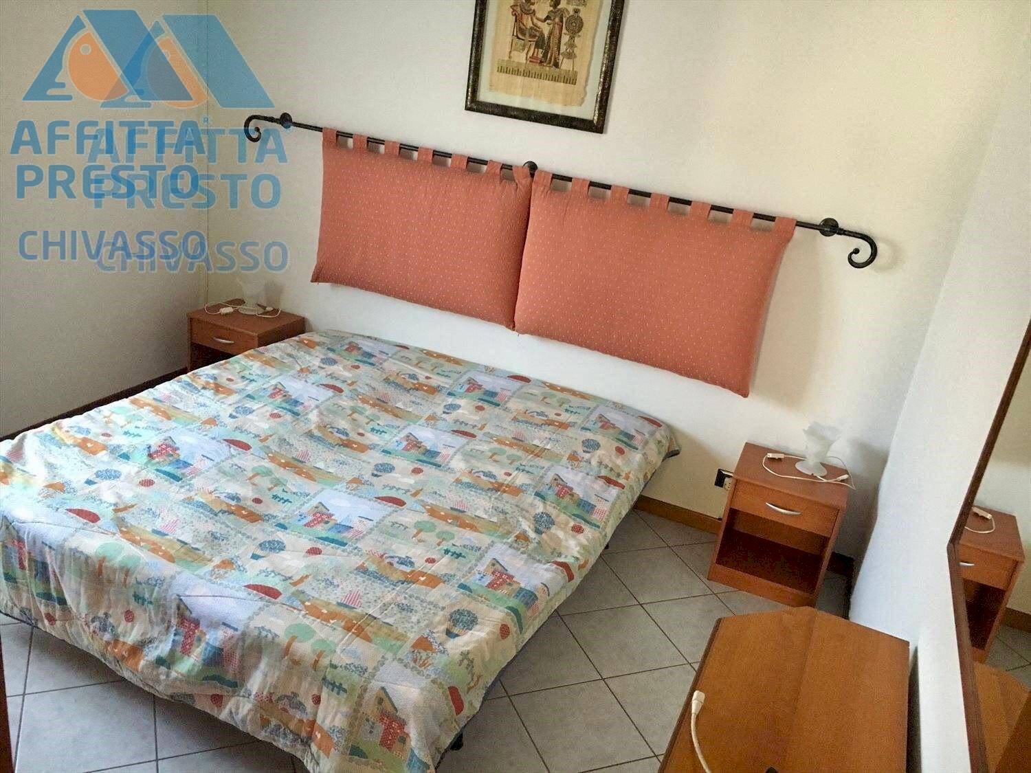 Foto 4 - Bilocale Via Roma
 
6, Chivasso - foto 3