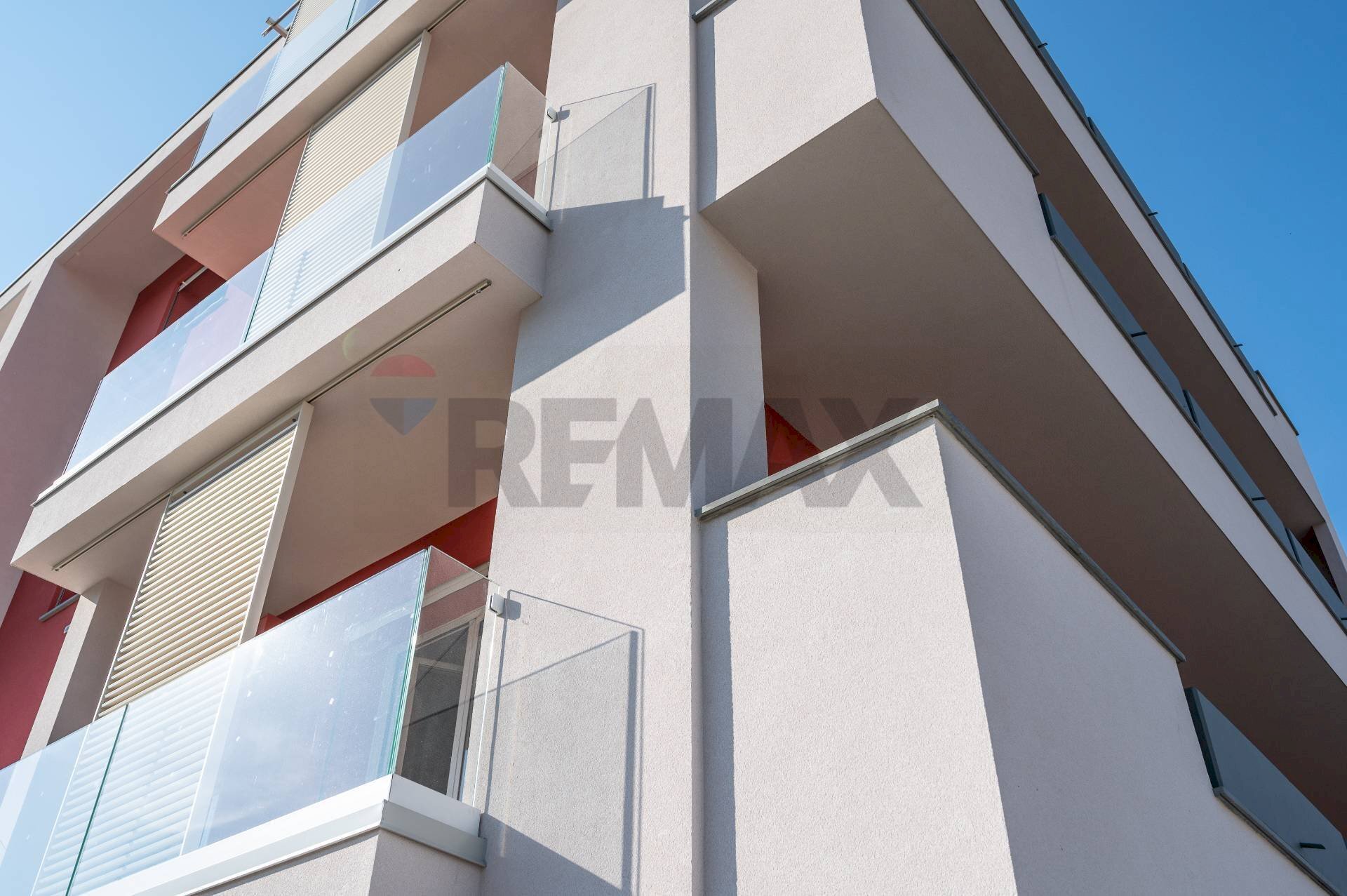 Edificio all\'aperto - Quadrilocale Via Fochi, Langhirano - foto 2