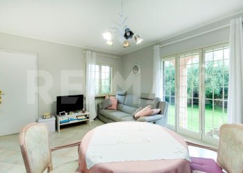 Soggiorno - Semi-detached house Via Giuseppe Bentivoglio
 
3, Ciampino - photo 13