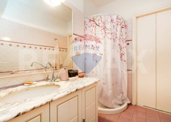 Bagno - Semi-detached house Via Giuseppe Bentivoglio
 
3, Ciampino - photo 24