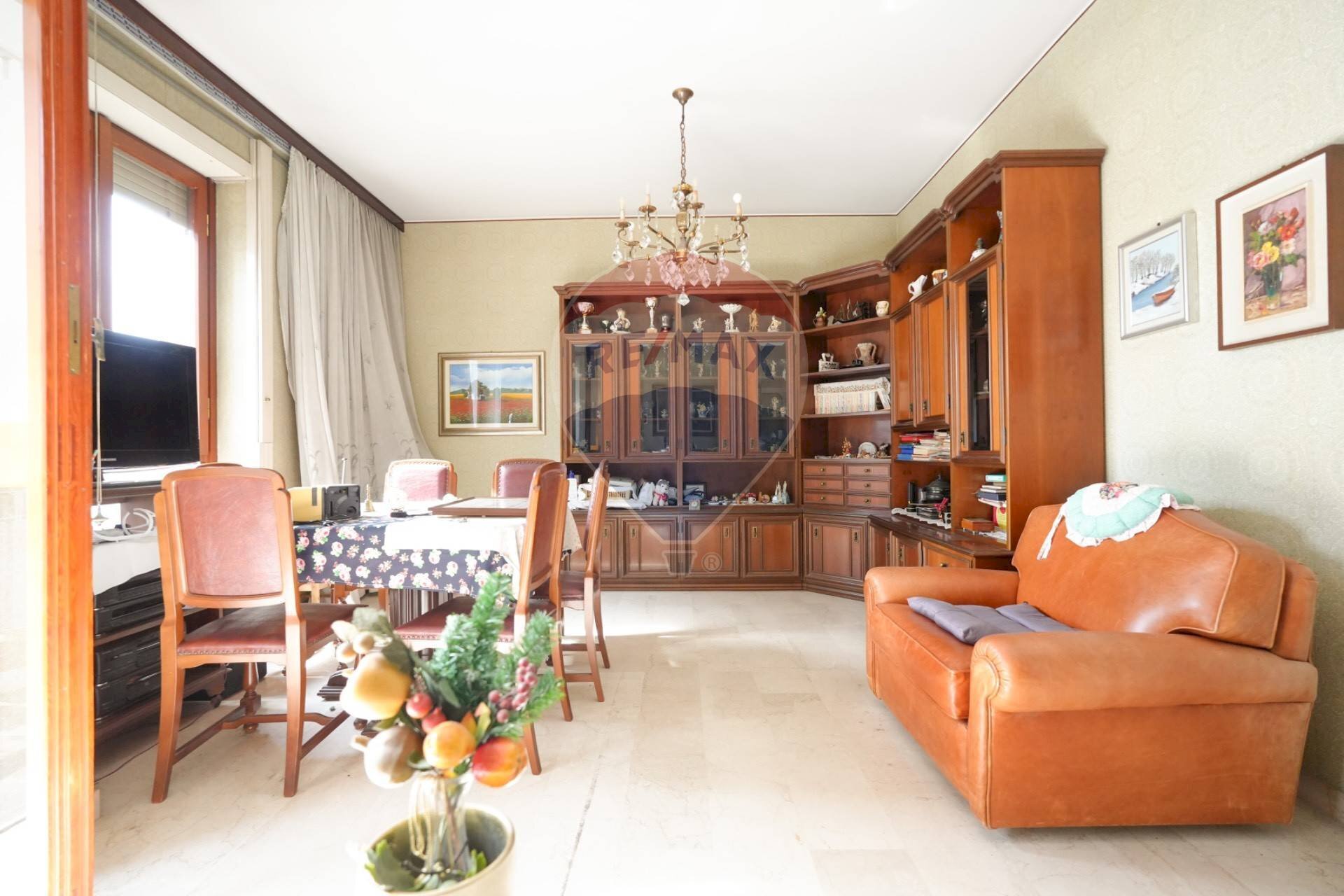 Sala da pranzo - Four-room apartment Via Enrico Toti
 
29, Monza - photo 1