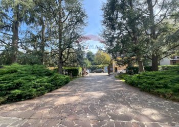 Giardino - Quadrilocale Via Enrico Toti
 
29, Monza - foto 9