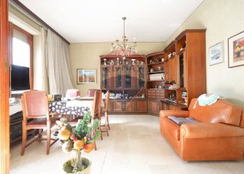 Sala da pranzo - Quadrilocale Via Enrico Toti
 
29, Monza - foto 1