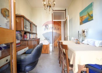 Sala da pranzo - Quadrilocale Via Enrico Toti
 
29, Monza - foto 25