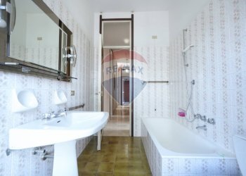 Bagno - Quadrilocale Via Enrico Toti
 
29, Monza - foto 29