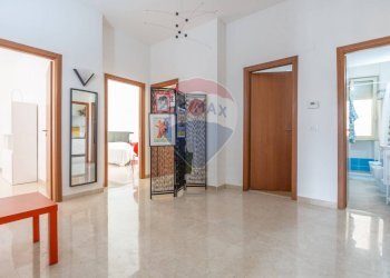 Stanza vuota - Quadrilocale via Madonna degli Angeli
 
32, Chieti - foto 9