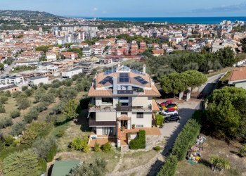 Edificio all\'aperto - Casa semi indipendente Via Colle Della Vecchia
 
5, Montesilvano - foto 40