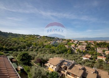 Edificio all\'aperto - Casa semi indipendente Via Colle Della Vecchia
 
5, Montesilvano - foto 46