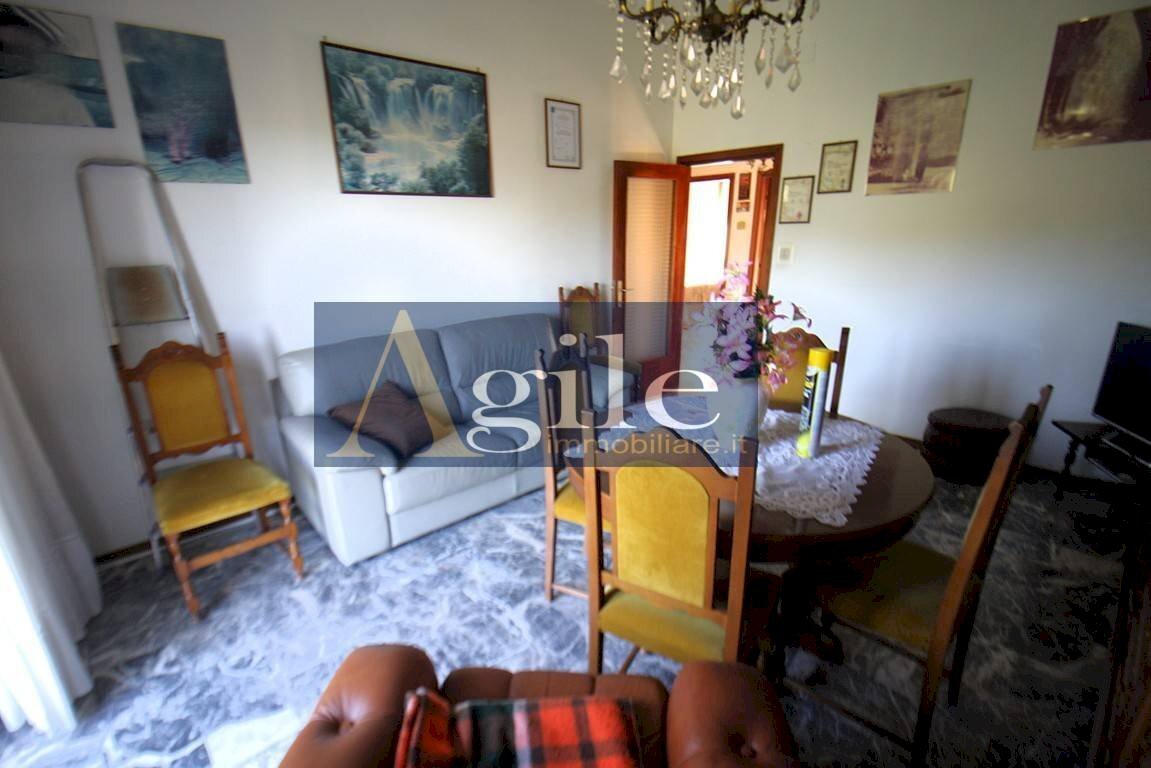 Foto 2 - Four-room apartment VIALE ASSISI, Folignano - photo 2