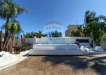 Terrazza - Villa Via Paolo Ancora
 
36, San Pietro Vernotico - foto 4