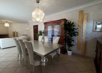 Sala da pranzo - Villa Via Paolo Ancora
 
36, San Pietro Vernotico - foto 12