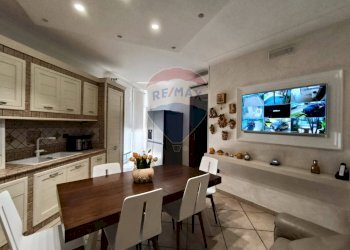 Sala da pranzo - Villa Via Paolo Ancora
 
36, San Pietro Vernotico - foto 21