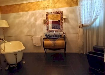 Bagno - Villa Via Paolo Ancora
 
36, San Pietro Vernotico - foto 46