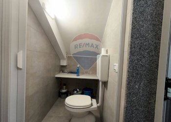 Bagno - Locale Commerciale Via Mannarino
 
9, Mesagne - foto 10