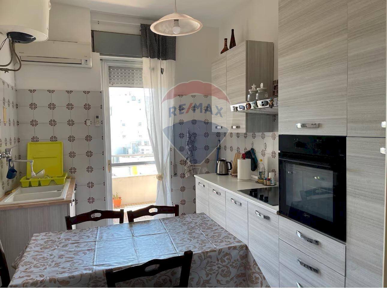 Cucina - Quadrilocale Via dei Pini
 
47, Gallipoli - foto 3