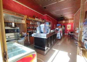 Cucina - Attività Commerciale Cercemaggiore - foto 4