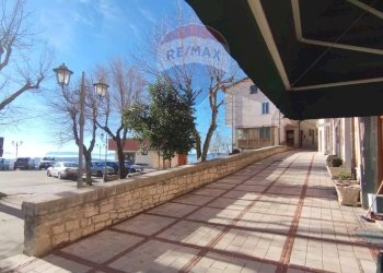 Terrazza - Attività Commerciale Cercemaggiore - foto 7