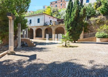 Foto 22 - Villa Via Ventiquattro Maggio
 
52, Giulianova - photo 22