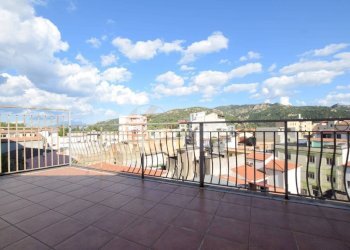 Foto 1 - Attico VIA BALLERO
 
63, Nuoro - foto 1