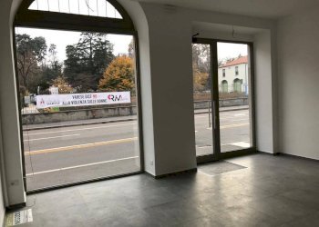 Foto 4 - Locale Commerciale Via Sacco
 
12, Varese - foto 4