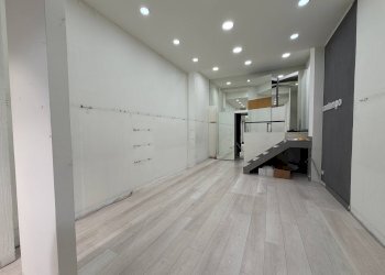 Foto 11 - Locale Commerciale Via Vittorio veneto
 
9, Varese - foto 11