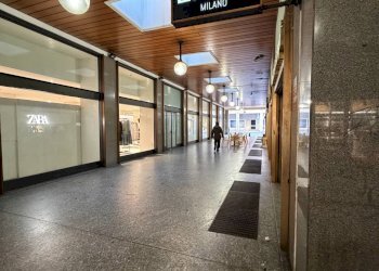 Foto 20 - Locale Commerciale Via Vittorio veneto
 
9, Varese - foto 20