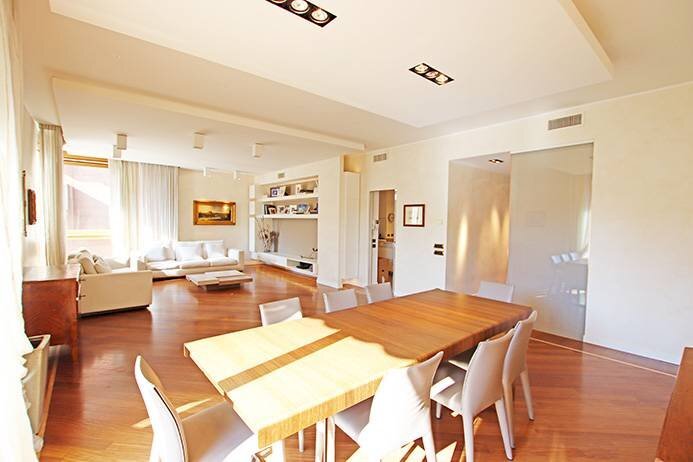 Soggiorno - Apartment Viale Vittorio Emanuele Ii, Bergamo - photo 1