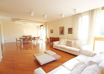 Soggiorno - Appartamento Viale Vittorio Emanuele Ii, Bergamo - foto 4