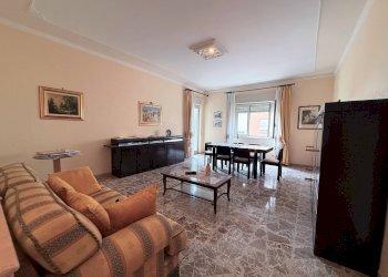Foto 2 - Four-room apartment Via Sebastiano Olivieri, Siracusa - photo 2