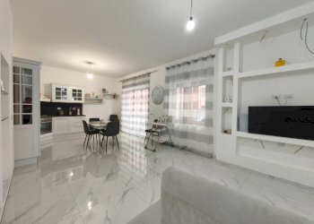 Foto 4 - Appartamento Via Nievo
 
29, Gallipoli - foto 4