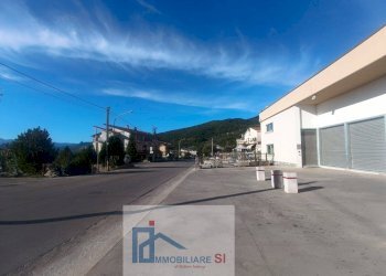 Foto 2 - Locale Commerciale Strada Provinciale 109, Vitulano - foto 2