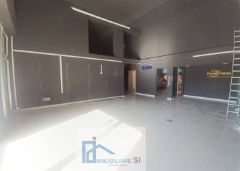 Foto 12 - Locale Commerciale Strada Provinciale 109, Vitulano - foto 12