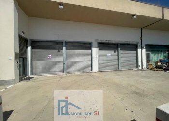 Foto 4 - Commercial Premises Strada Provinciale 109, Vitulano - photo 4