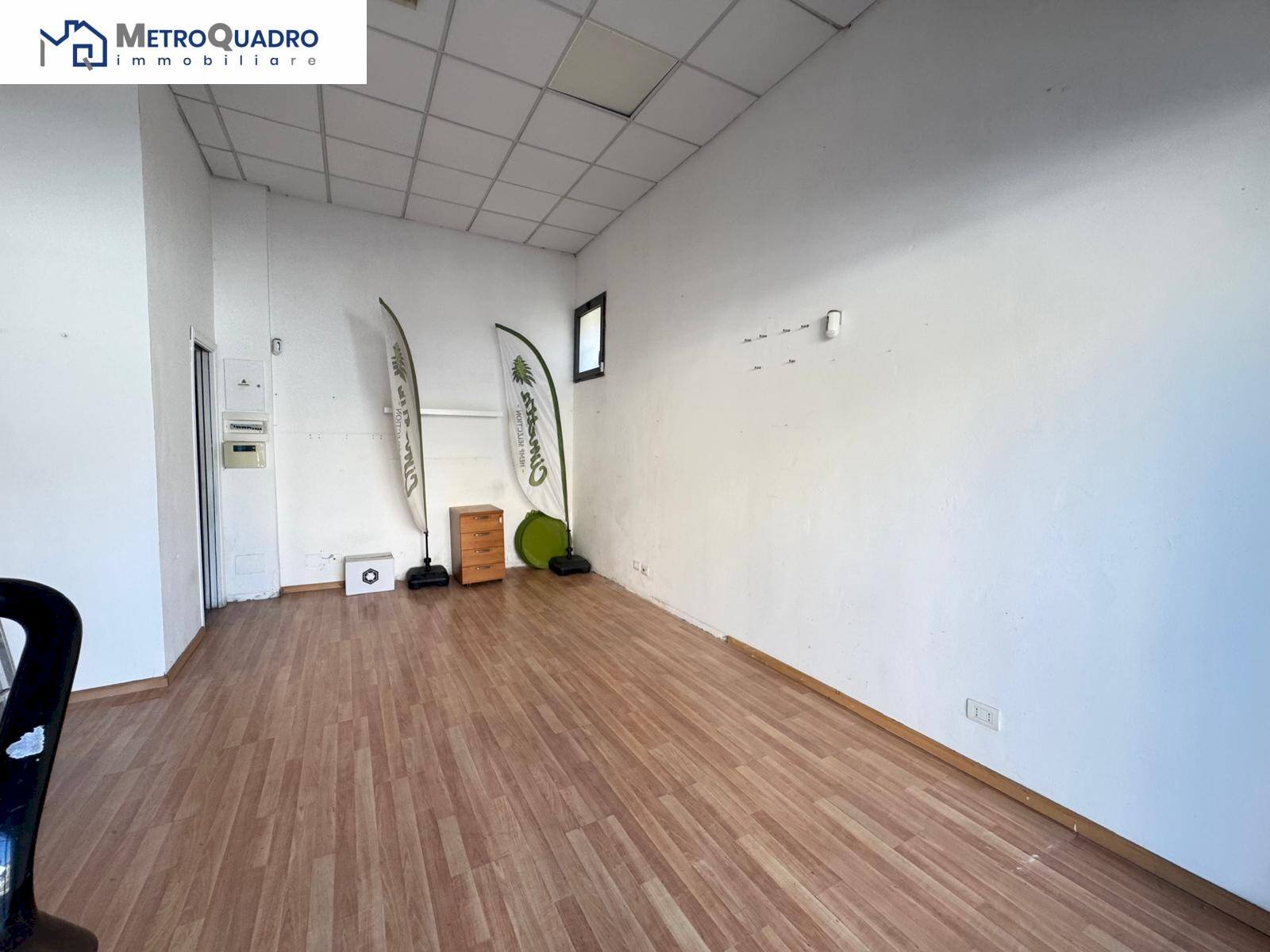 Foto 3 - Locale Commerciale Via Della Pisana
 
87, Roma - foto 3