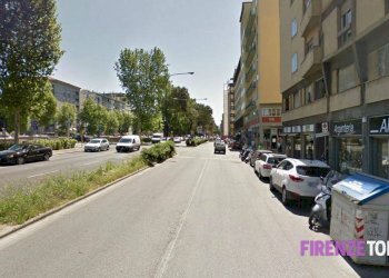Foto 1 - Locale Commerciale Viale Francesco Redi
 
4, Firenze - foto 1